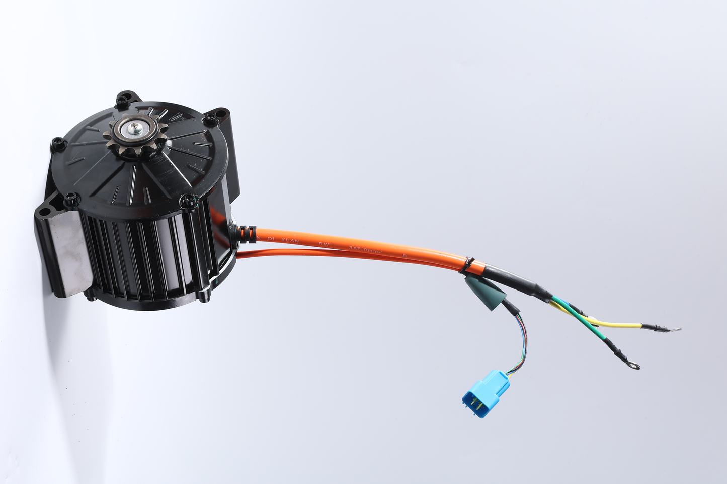 IN 10- Motor